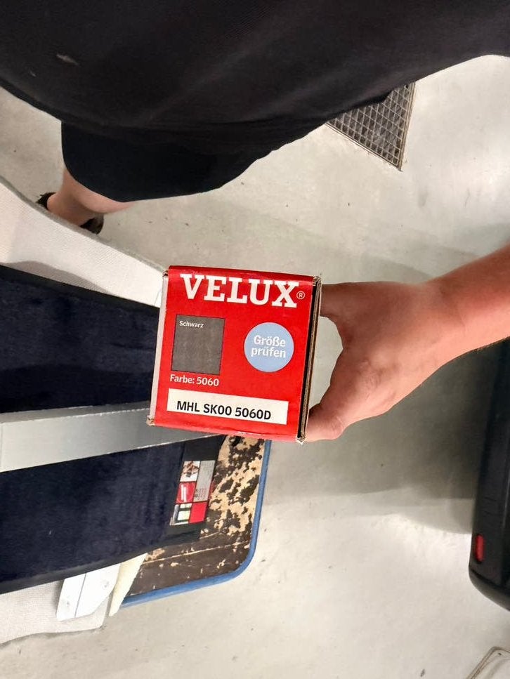 Velux MHL SK00 5060D verduisterend rolgordijn zwart, Ophalen, 80 tot 120 cm, 120 tot 160 cm, Nieuw