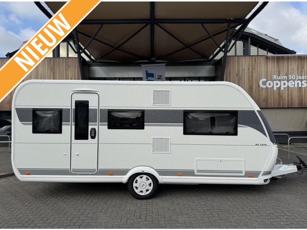 Hobby De Luxe 495 UL MEGA DEAL! 1800kg as + Bedverbreding, Rondzit, Hobby, Bedrijf, 4 tot 5 meter