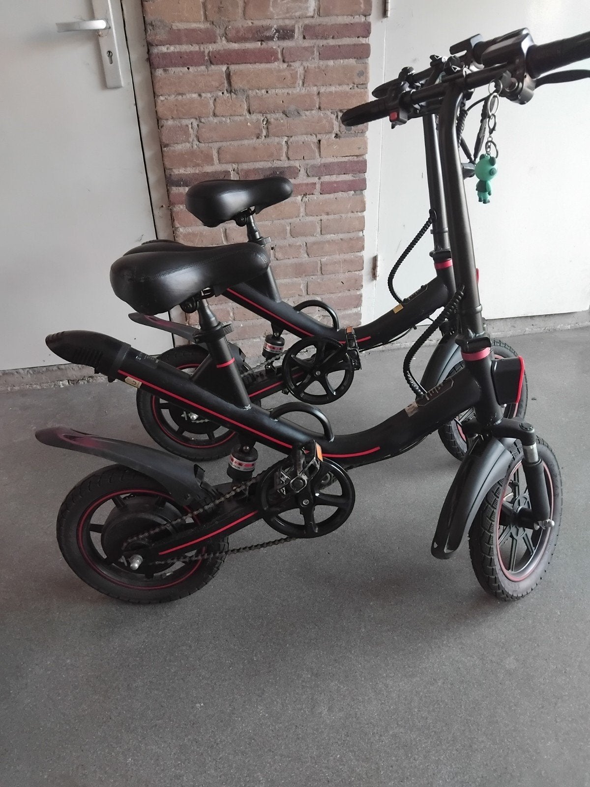 Ouxi V1 elektrische - 2 stuks zo goed als nieuw., Ophalen of Verzenden, Zo goed als nieuw, Overige merken