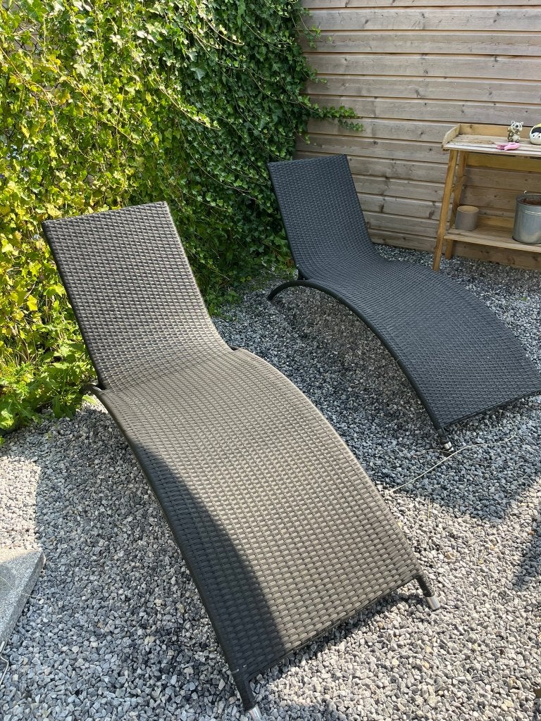 Ligstoel zwart (2x), Tuin en Terras, Ophalen, Gebruikt, Kunststof