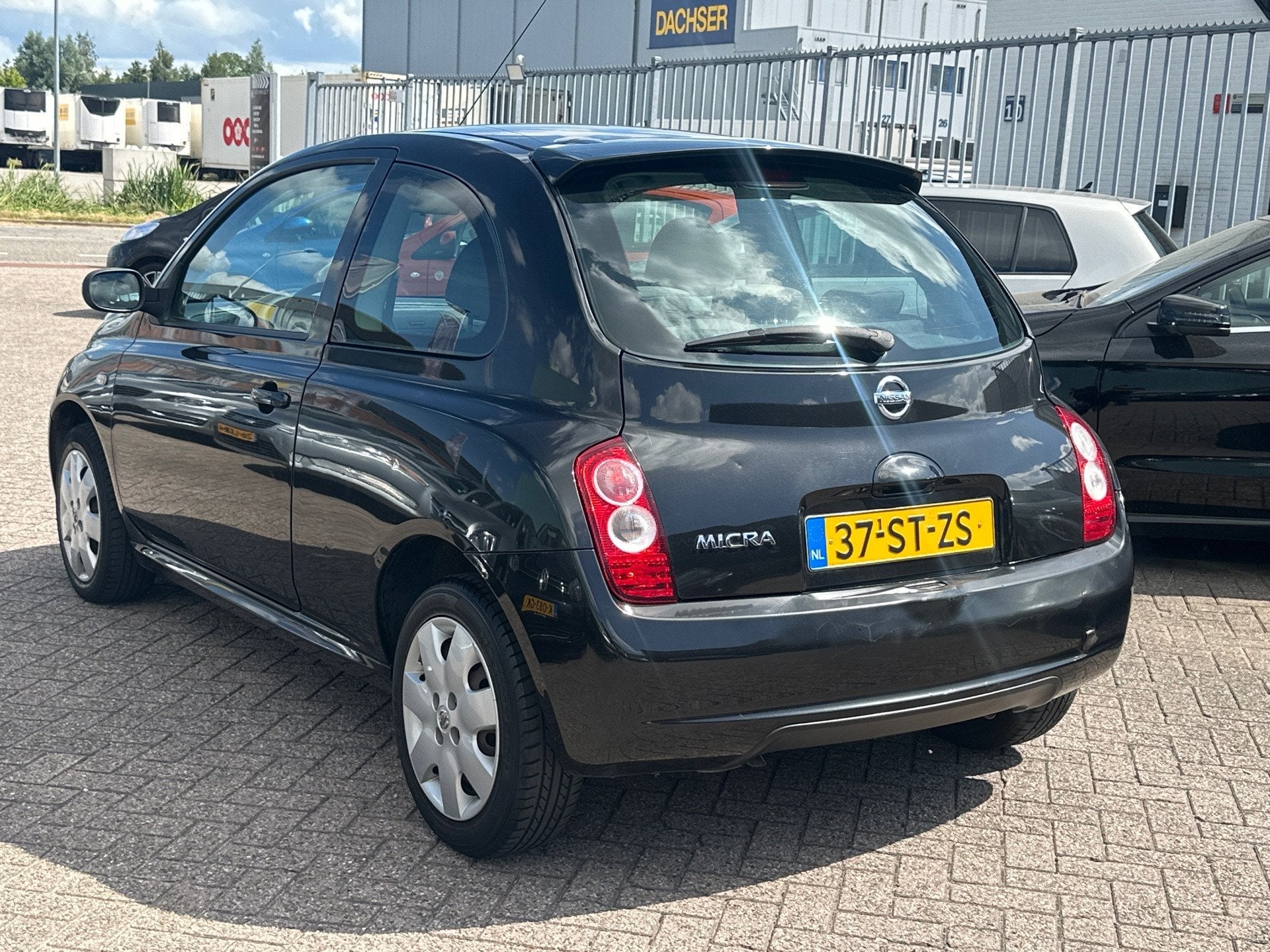 Nissan Micra Gereserveerd!, Voorwielaandrijving, Gebruikt, 4 cilinders, Zwart