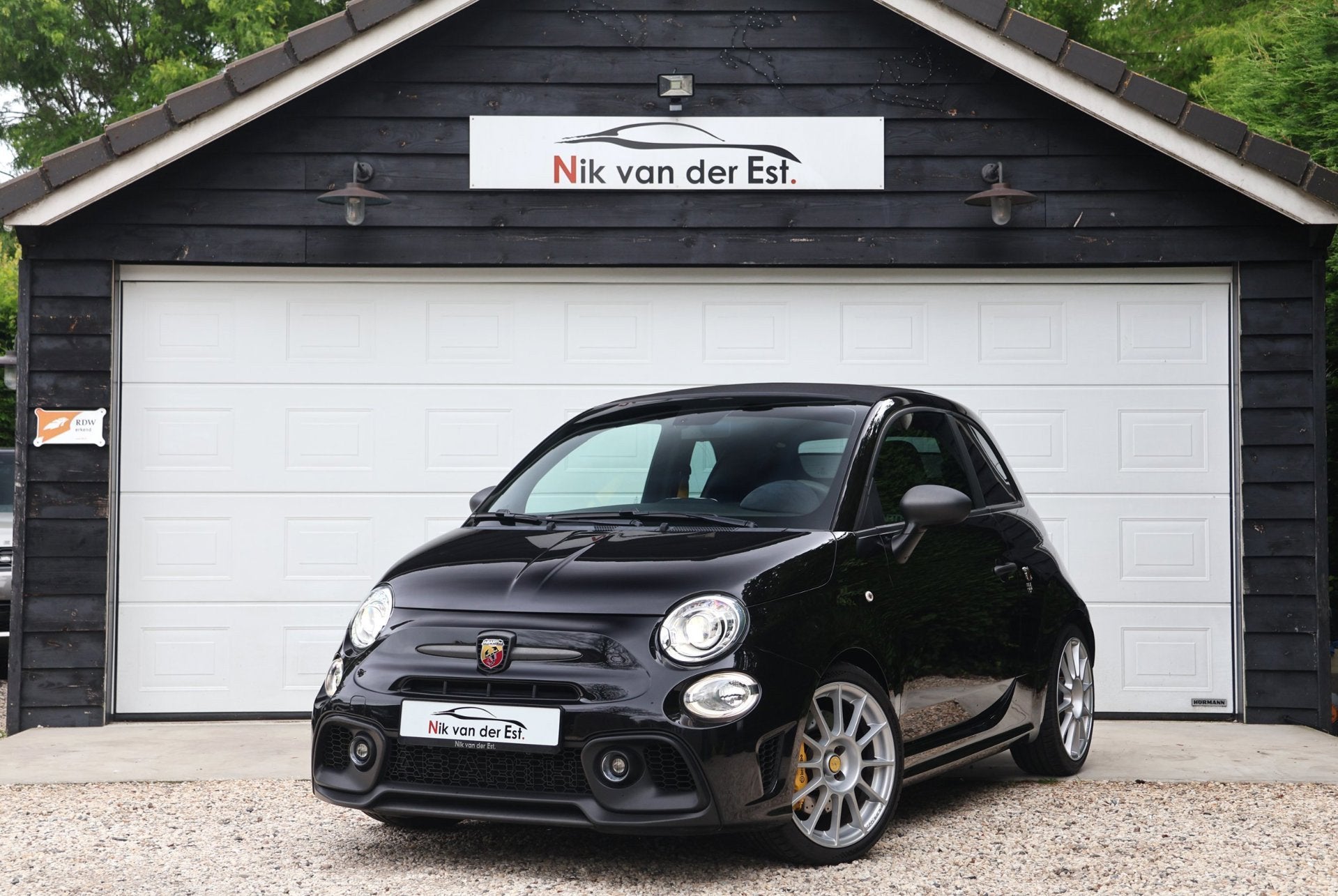 Abarth 595 C 1.4 T-Jet Abarth Competizione-Xenon-Sabelt-Reco, Auto's, Abarth, Voorwielaandrijving, Dealer onderhouden, Gebruikt
