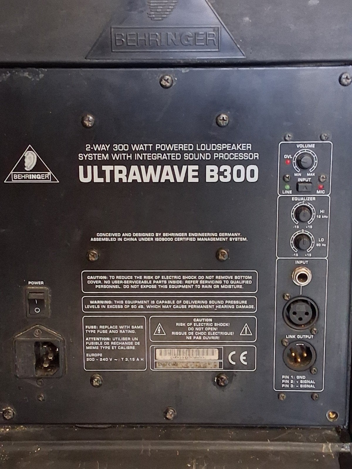 Behringer  Active B300 2-weg 2 x 300 Watt luidsprekers (set), Gebruikt, Overige typen, 120 watt of meer, Ophalen