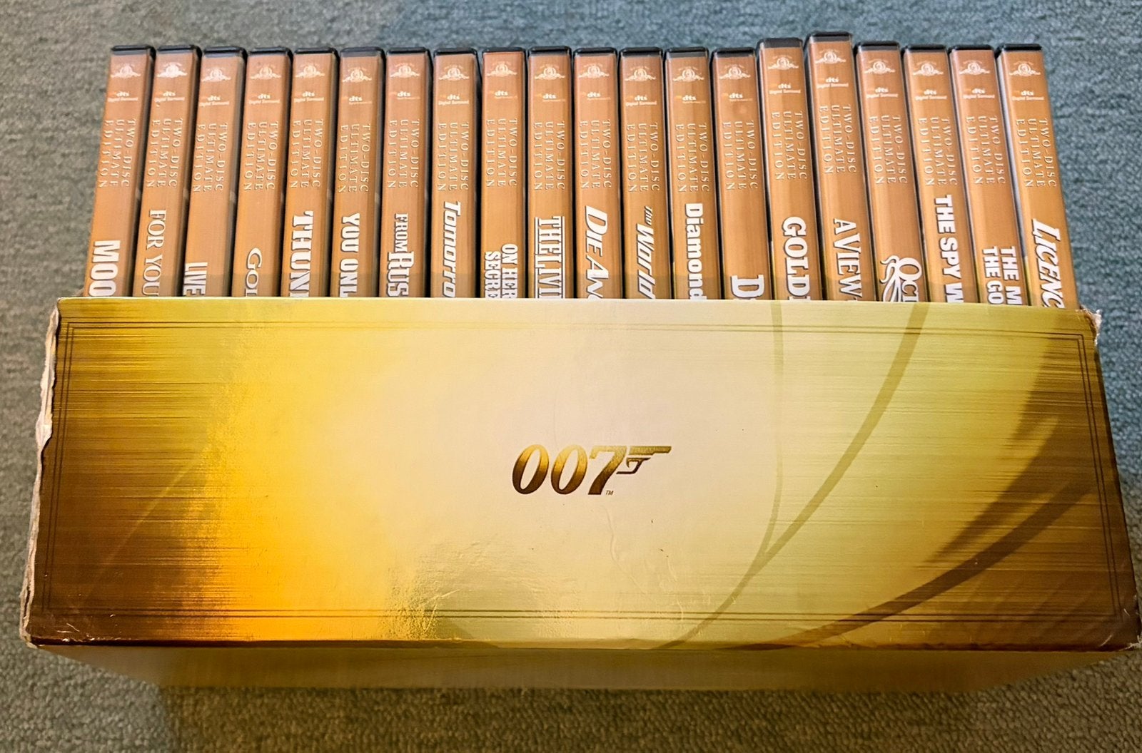 James Bond 007 Ultimate Edition – 20 Films – Collector’s Box, Verzenden, Overige typen