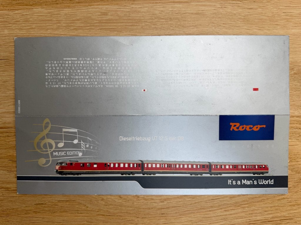 Foto 21 van DB dieseltreinstel VT12.5 - Music Edition (Roco 63136)