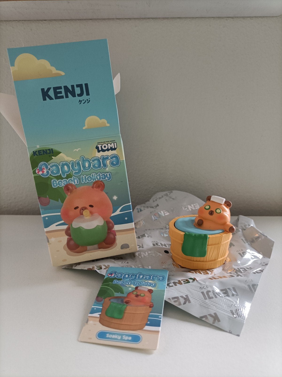 Tomi Capybara Beach Holiday blind box - Kenji (Soaky Spa), Ophalen of Verzenden, Nieuw
