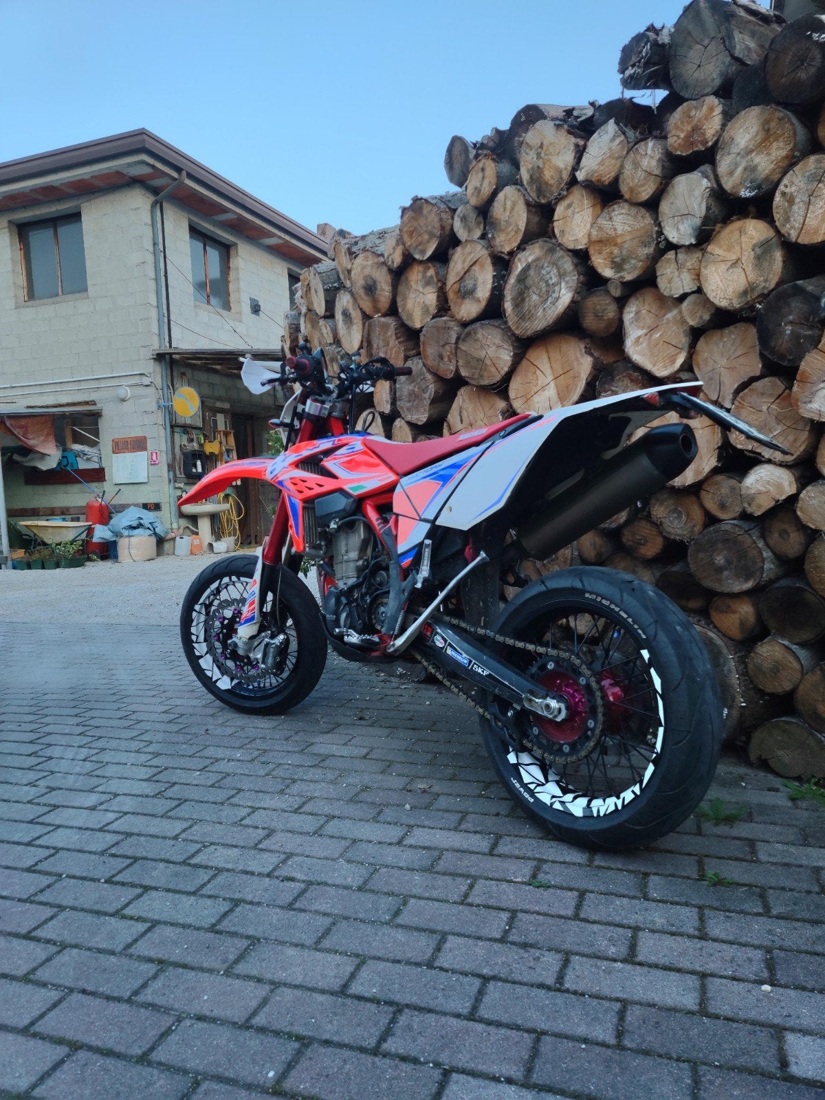 Gezocht! Kappenset beta 450rr, Ophalen of Verzenden