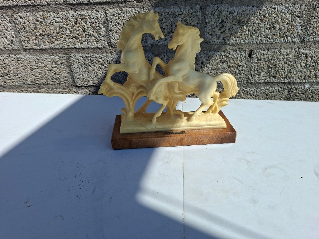 vintage oud massief marmeren paardenbeeld, Ophalen of Verzenden, Zo goed als nieuw, Mens