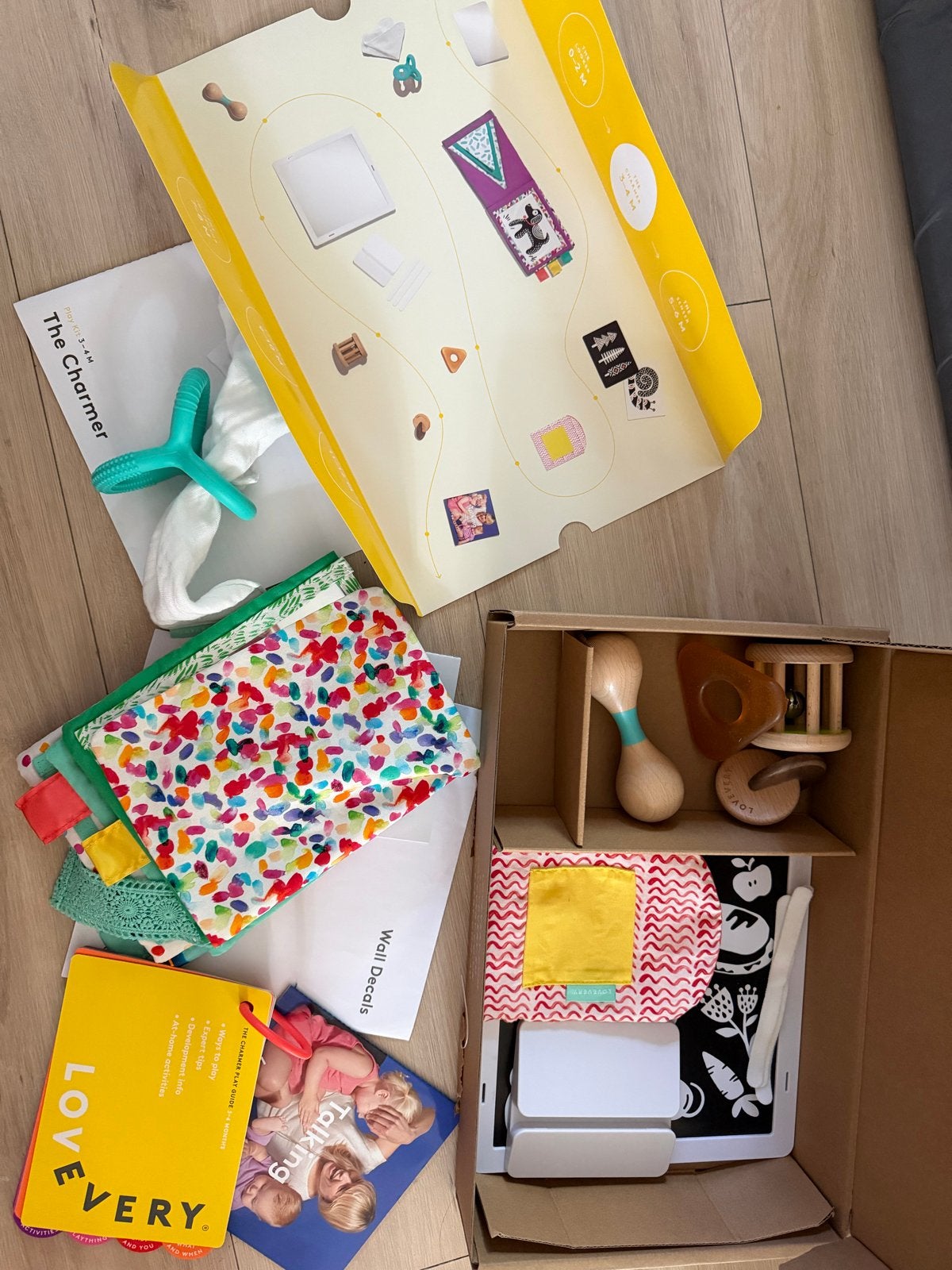 Lovevery Play Kit 'The Charmer' (3-4 maanden), Ophalen of Verzenden, Zo goed als nieuw, Overige typen