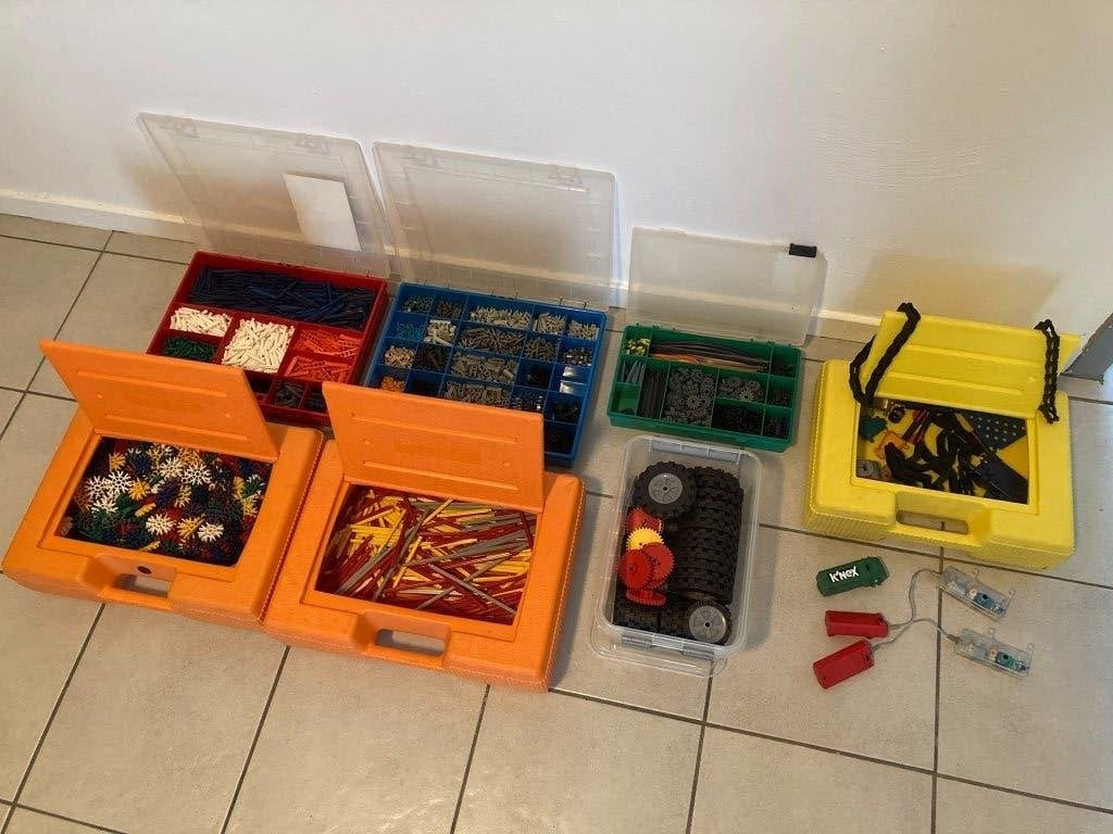 Grote verzameling K'NEX - Gesorteerd - incl. veel boekjes, Ophalen of Verzenden, Zo goed als nieuw, K'nex