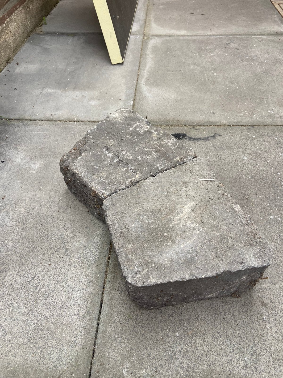 Pilestone coal 6 stuks, Ophalen, Zo goed als nieuw, Minder dan 1 meter, Parasolvoet