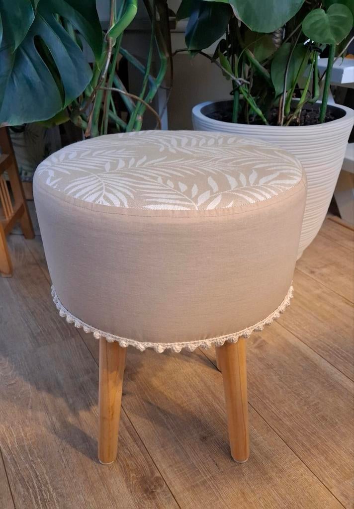 Boho krukje gerestyled, Huis en Inrichting, Krukjes, Ophalen of Verzenden, Hout