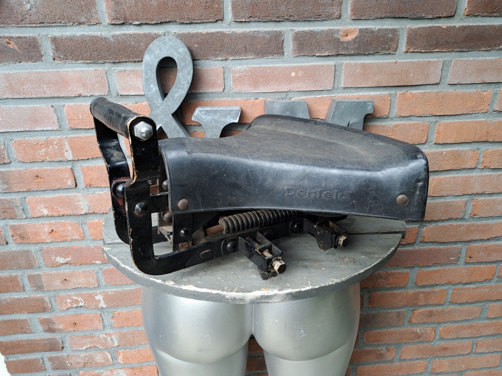 Soziussitz Denfeld, Motoren, Ophalen of Verzenden