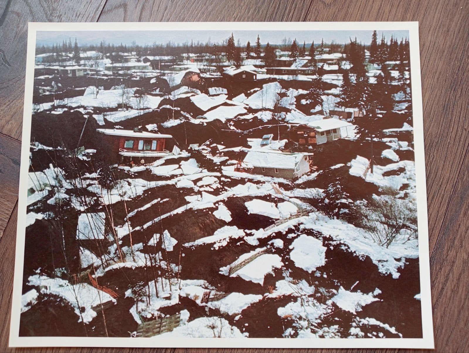 Alaska Aardbeving Time Life fotoprint 1982, Ophalen of Verzenden, 1980 tot heden, Zo goed als nieuw, Overige onderwerpen