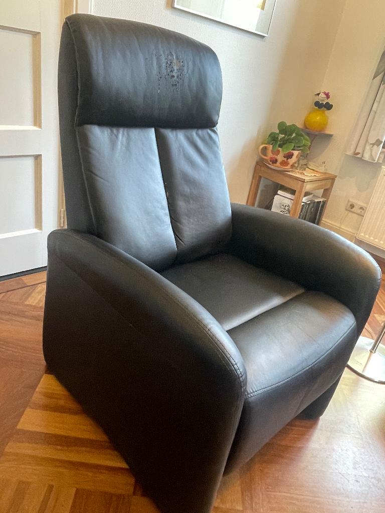 Relax fauteuil met verstelbare voetensteun, Ophalen, Gebruikt, Overige materialen, Zwart skai
