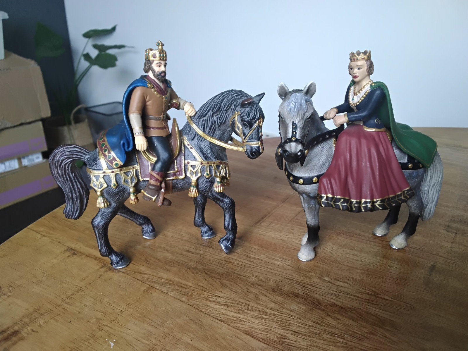 Schleich Koning en Koningin te paard, Ophalen of Verzenden, Zo goed als nieuw