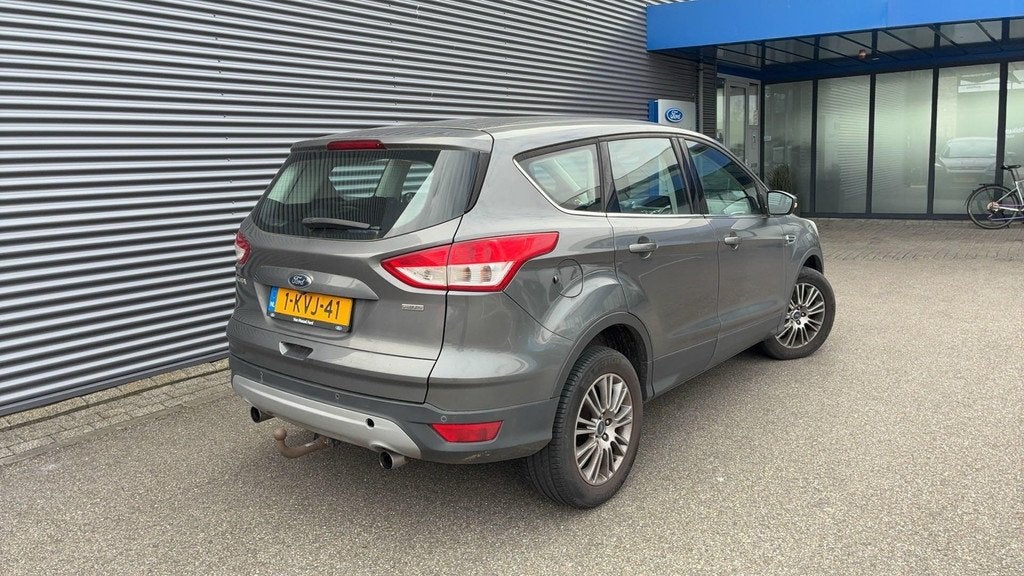 Ford Kuga 1.6 Titanium Trekhaak, Auto's, Ford, Voorwielaandrijving, 15 km/l, Gebruikt, 4 cilinders