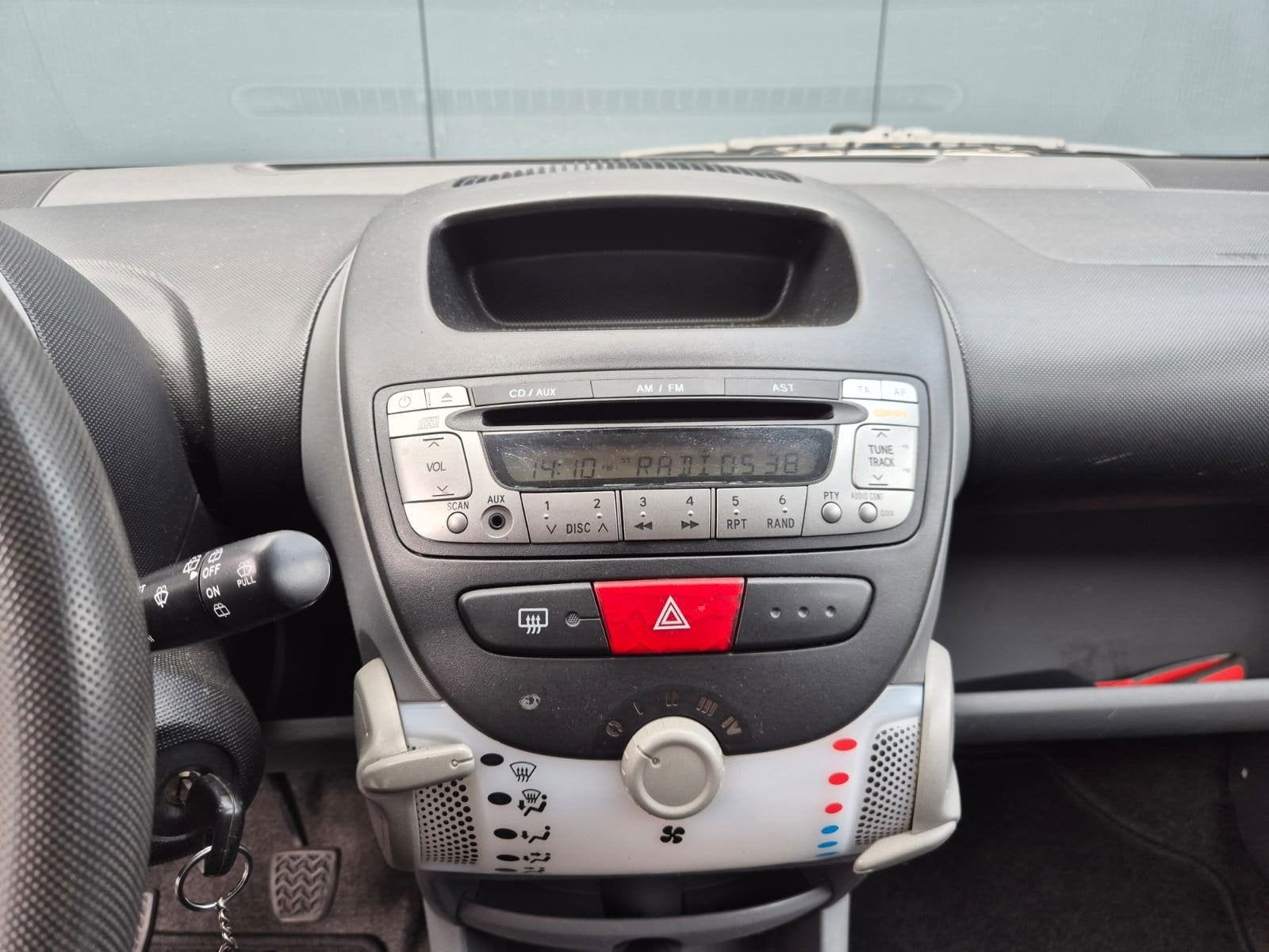 Peugeot 107 1.0-12V XR, Auto's, Peugeot, Voorwielaandrijving, Gebruikt, 4 stoelen, Origineel Nederlands