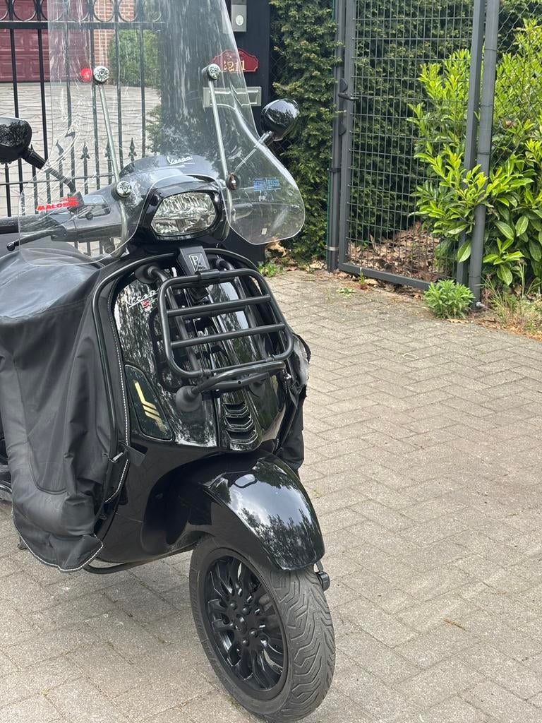 Vespa sprint 2022 Full option, Ophalen, Vespa S, Zo goed als nieuw, Benzine