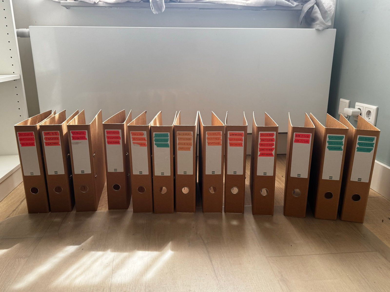12x HEMA ordner 2-rings breed kraft A4, Ophalen of Verzenden, Gebruikt