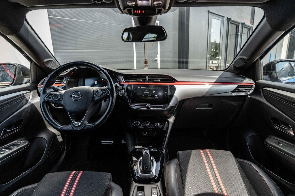 Opel Corsa 1.2 GS Line LED|Navi|Carplay|Camera|Dodehoek|VOL!, 1199 cc, 1133 kg, Blauw, Leder en Stof