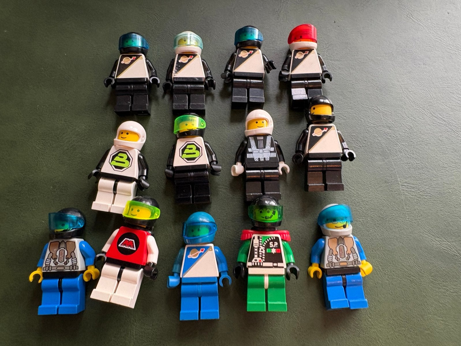 Partij lego space poppetjes, Kinderen en Baby's, Lego, Lego, Ophalen of Verzenden, Zo goed als nieuw