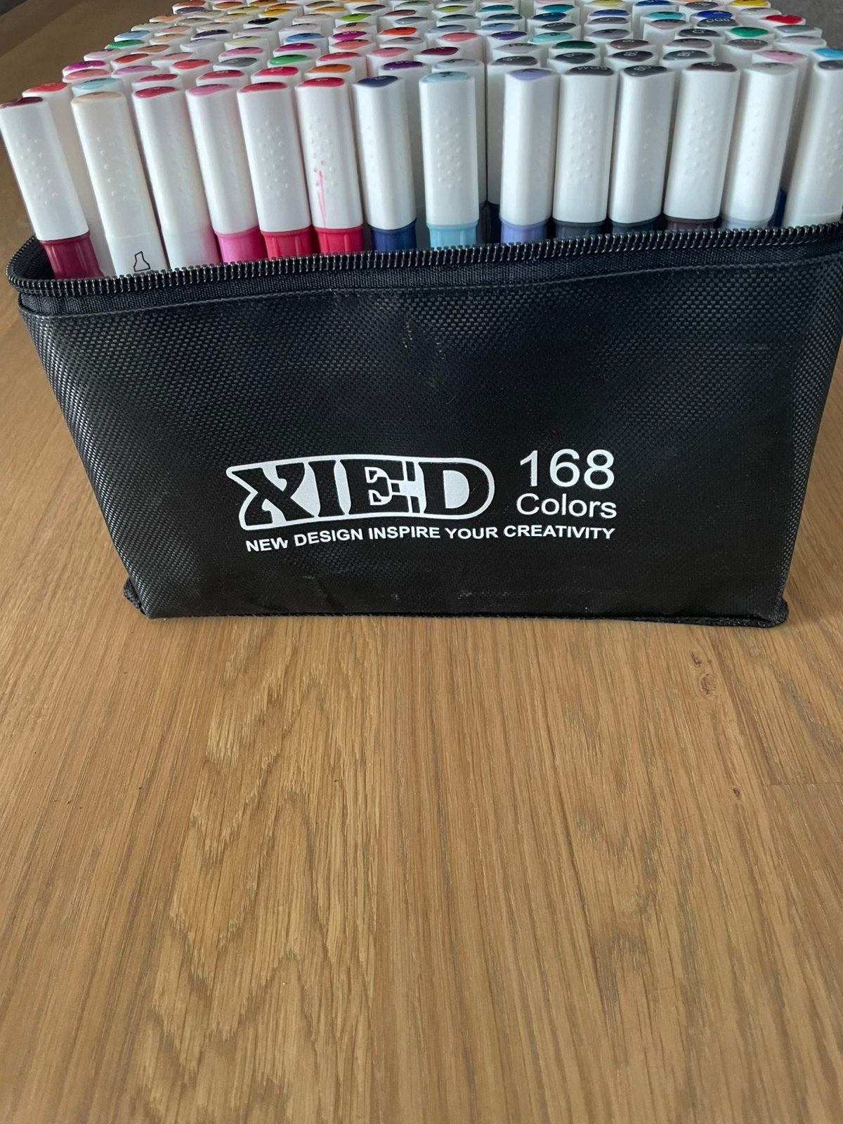 Xied 168 alcoholmarkers, Hobby en Vrije tijd, Tekenen, Ophalen of Verzenden, Zo goed als nieuw, Potlood of Stift