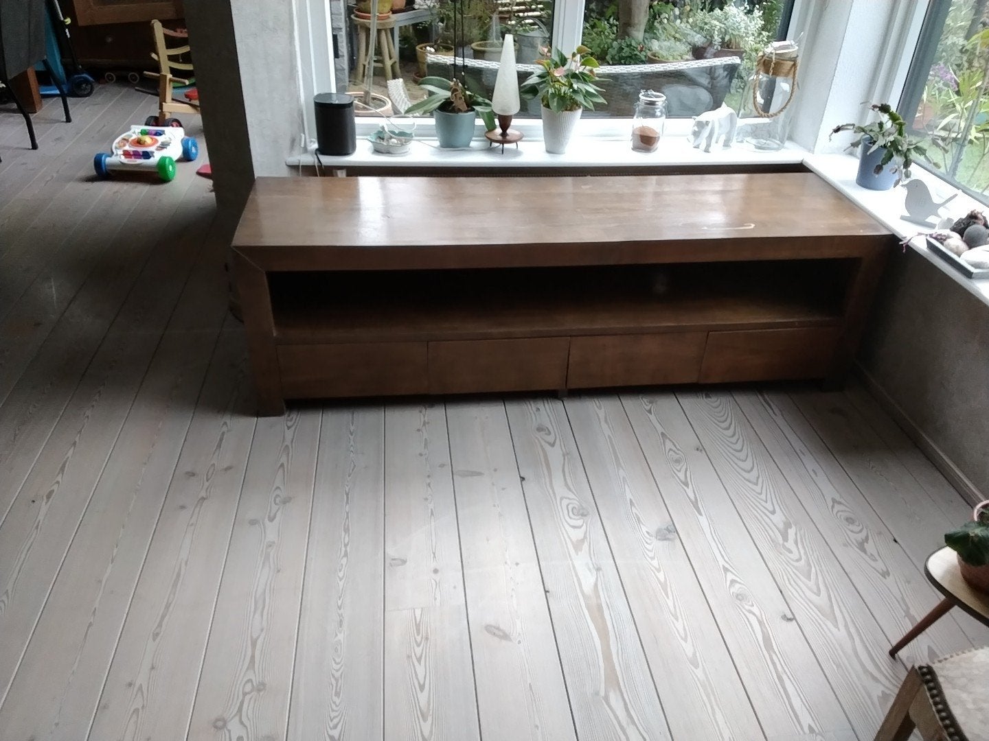 Houten TV-meubel met lades, Ophalen, Gebruikt, 150 tot 200 cm, Minder dan 100 cm