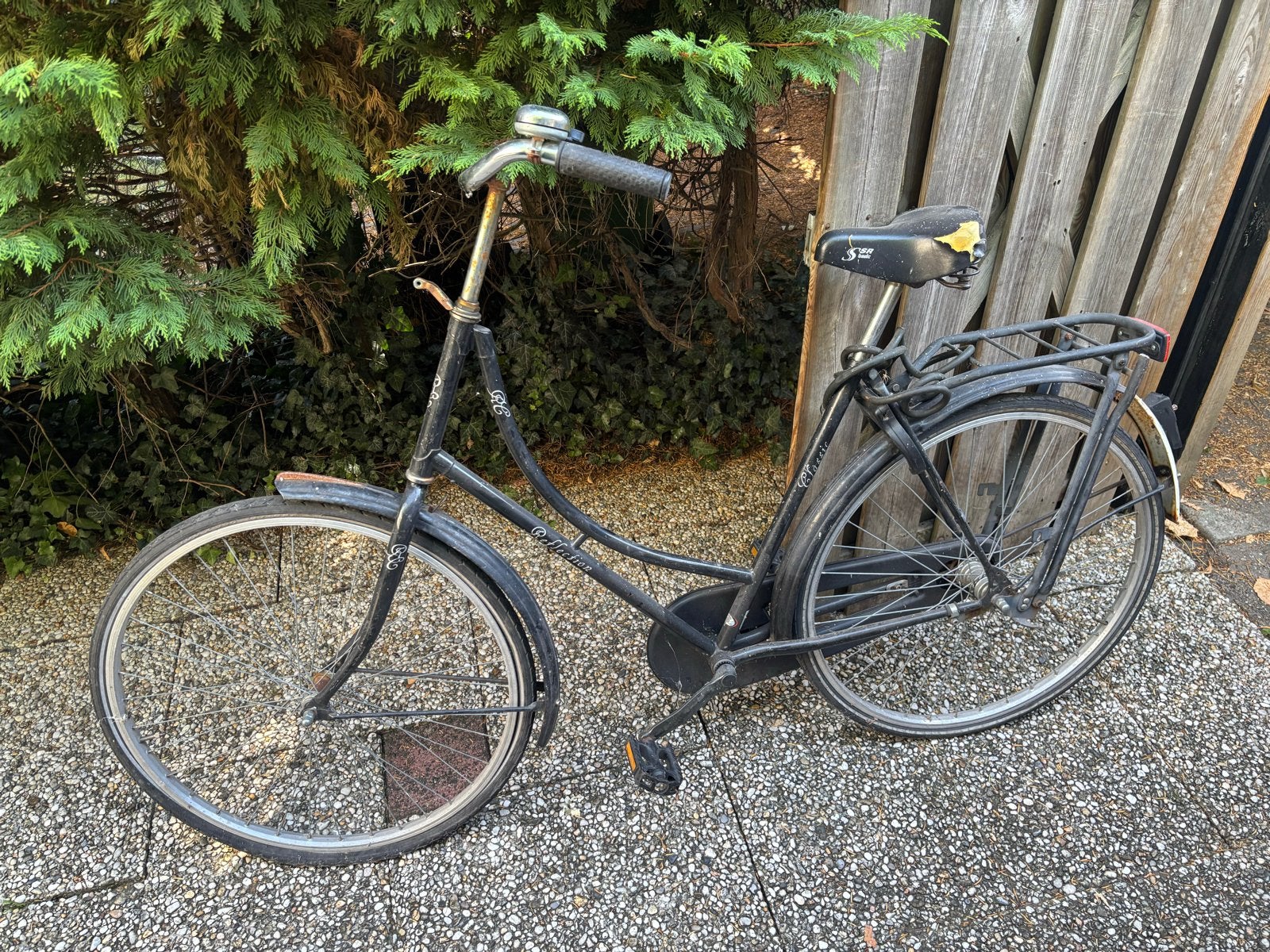 Oude damesfiets - Opknapper, Fietsen en Brommers, Fietsen | Dames | Damesfietsen, Terugtraprem, Ophalen, Overige merken, 53 tot 56 cm