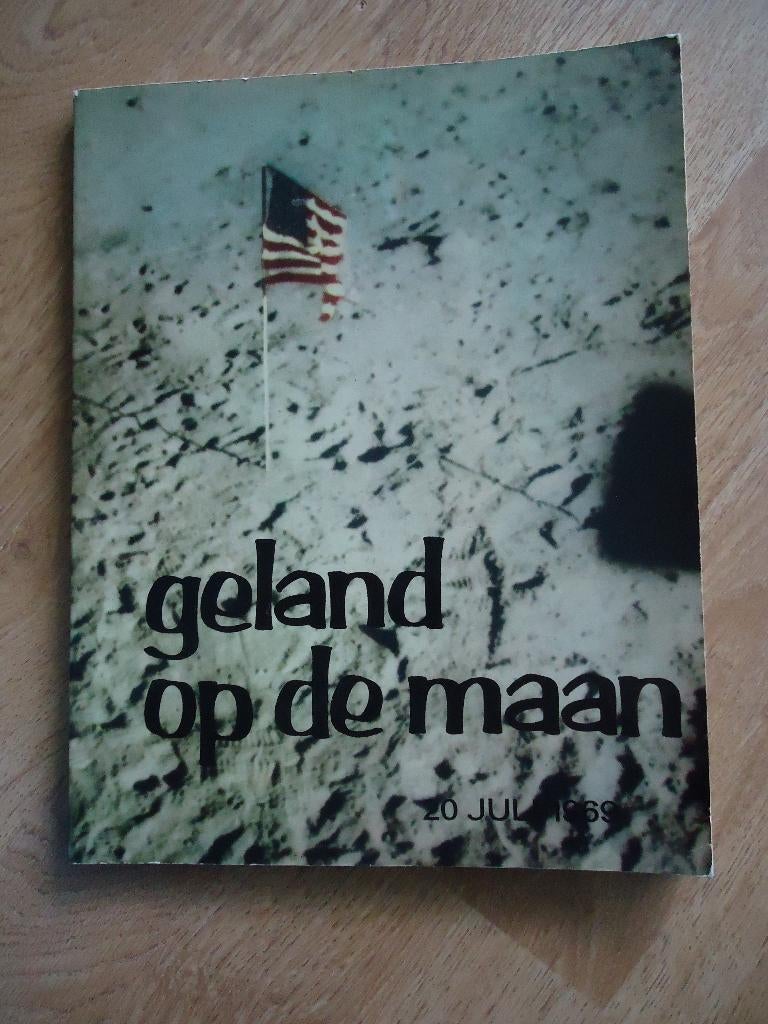 Geland op de maan /Tjomme E. de Vries, Overige gebieden, Ophalen of Verzenden, Tjomme E. de Vries, 20e eeuw of later