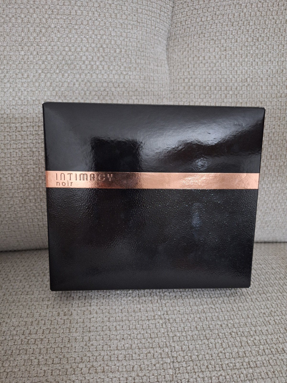 Intimacy Noir Cadeauset: Eau de Parfum 30ml & Douchegel 75ml, Sieraden, Tassen en Uiterlijk, Uiterlijk | Parfum, Ophalen of Verzenden