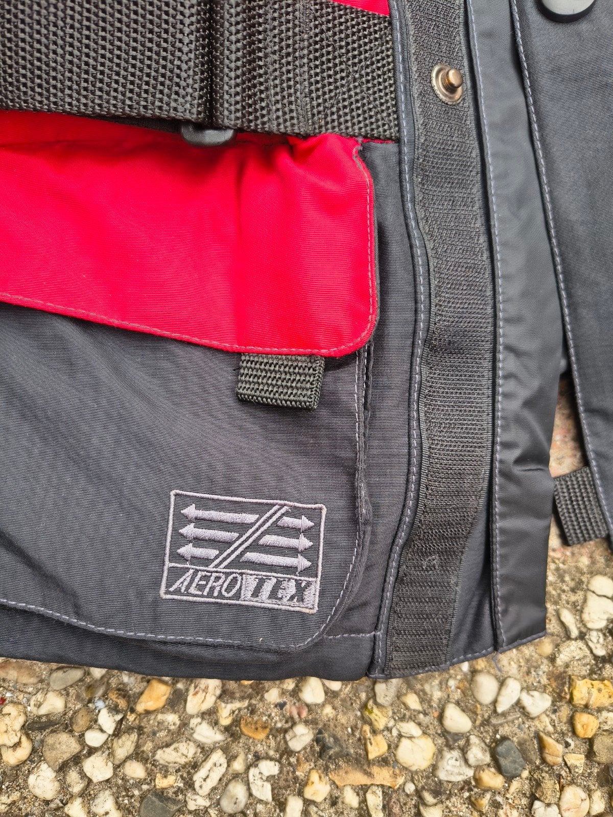 Motorjas textiel rood/zwart, maat 152, met Aerotex, Motoren, Jas | textiel, Kinderen, Onbekend, Ophalen of Verzenden