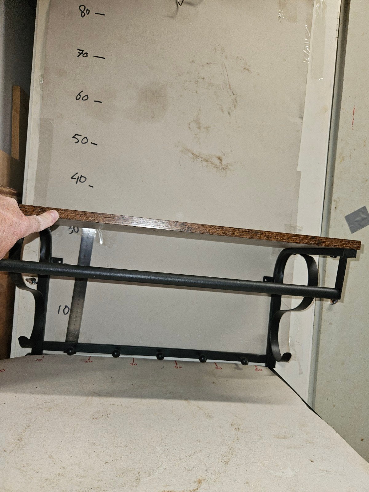 Wandkapstok met plank en haken - Hout en metaal, Gebruikt, Minder dan 100 cm, Hout, Ophalen