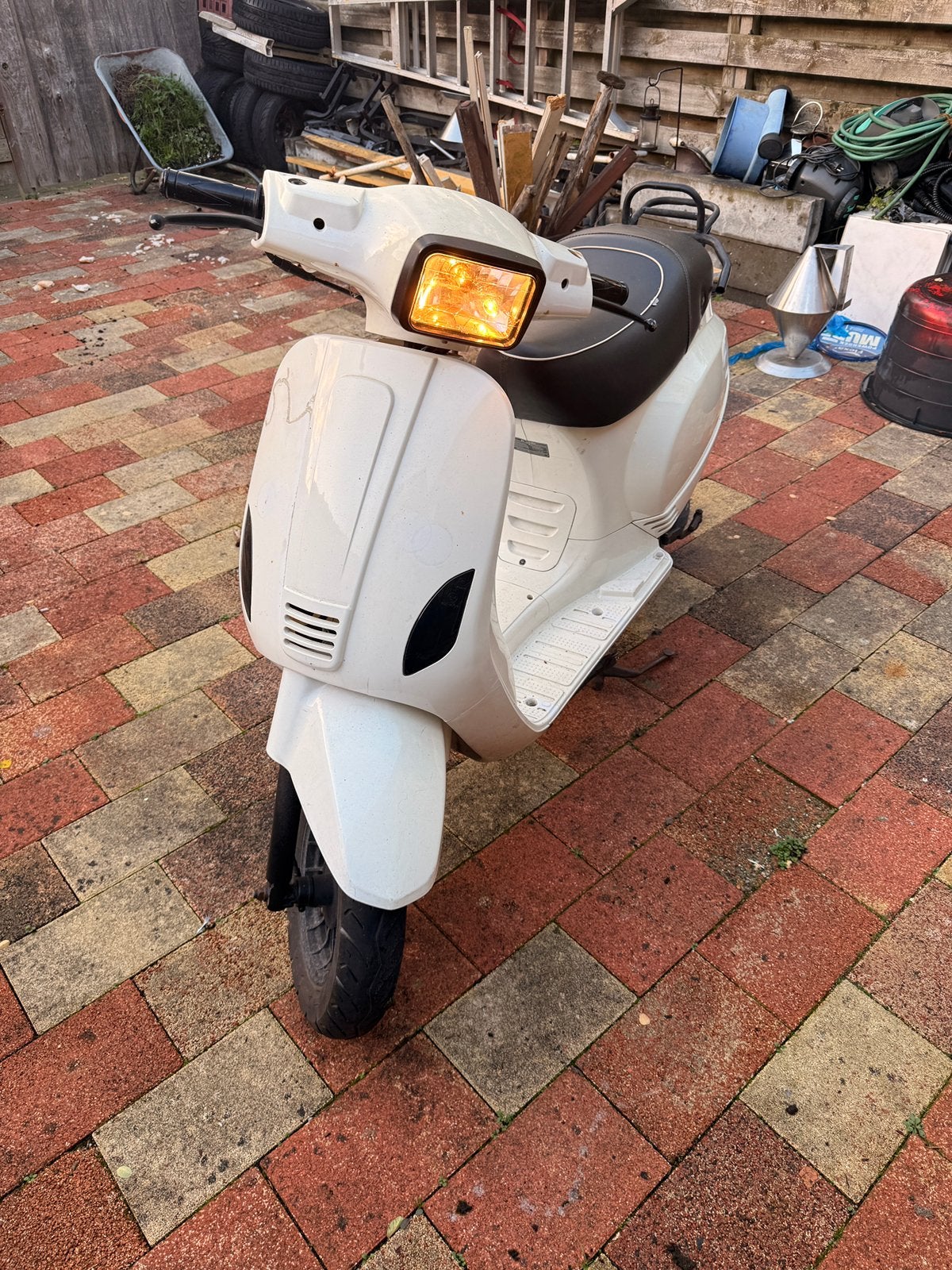 Killerbee scooter 2021, Ophalen, Zo goed als nieuw, Benzine, Overige merken
