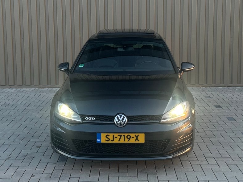 Volkswagen Golf 7 GTD DSG | Pano | Leer | Xenon | CarPlay, Euro 5, Zwart, 4 cilinders, Zwart