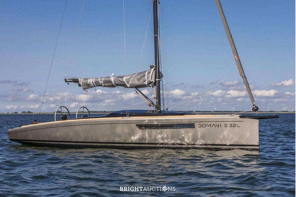 Domani S32L, 10 m, Binnenboordmotor, Elektrisch, Polyester