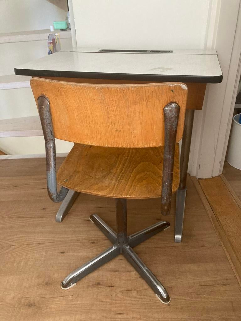Vintage schooltafel en stoel, Ophalen, Gebruikt, Tafel(s) en Stoel(en)