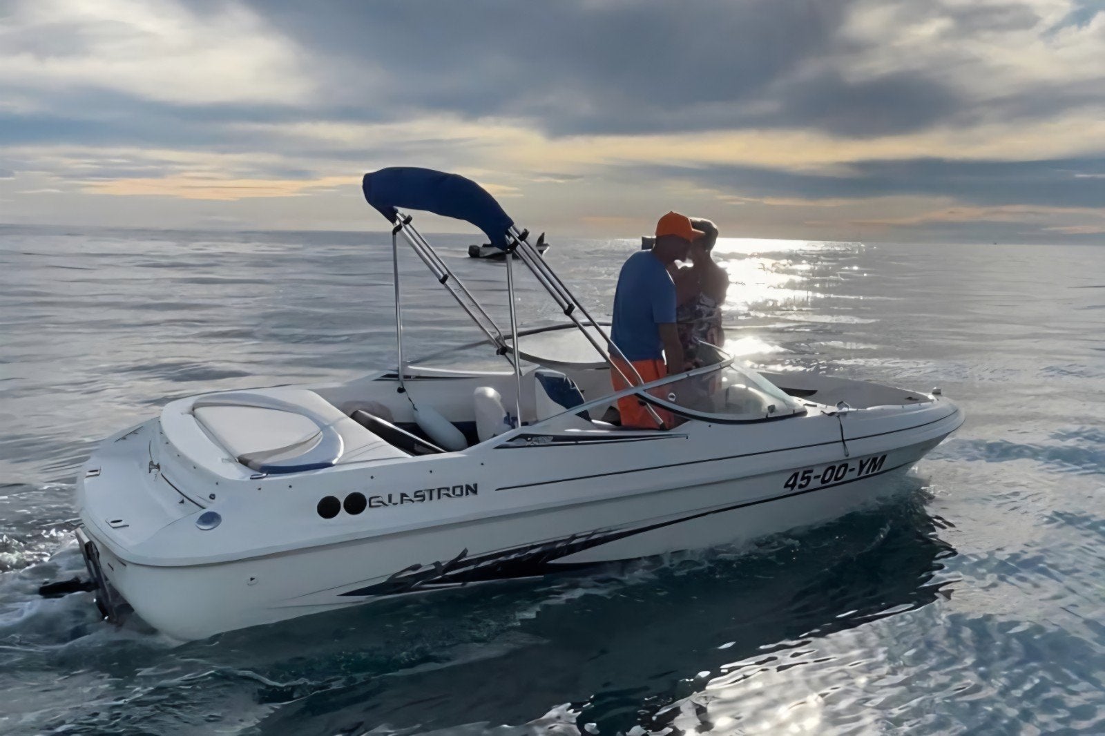 Glastron SX175 .. incl Trailer, Watersport en Boten, Speedboten, Ophalen, Overige merken, Binnenboordmotor, 5 m