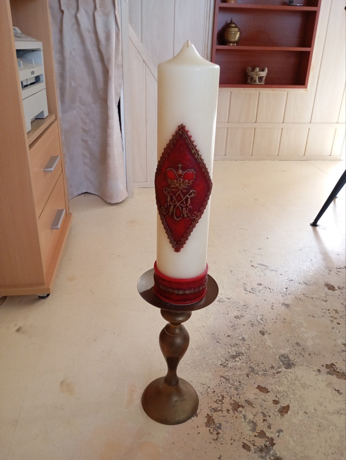 Mooie dikke kerkkaars met standaard, Overige materialen, Gebruikt, Ophalen of Verzenden, Kaars