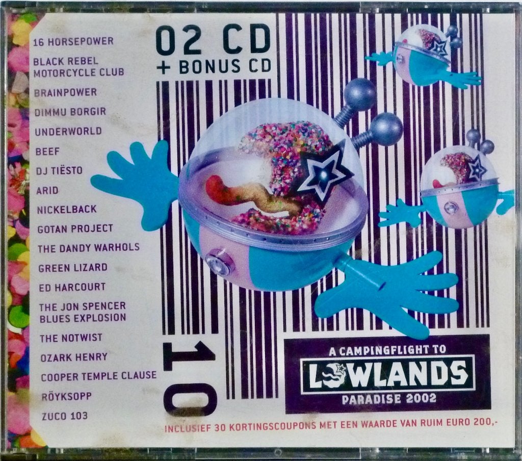 LOWLANDS 2002 A Campingflight to  Paradise 2-cd + bonus cd, Cd's en Dvd's, Cd's | Verzamelalbums, Ophalen, Zo goed als nieuw, Rock en Metal