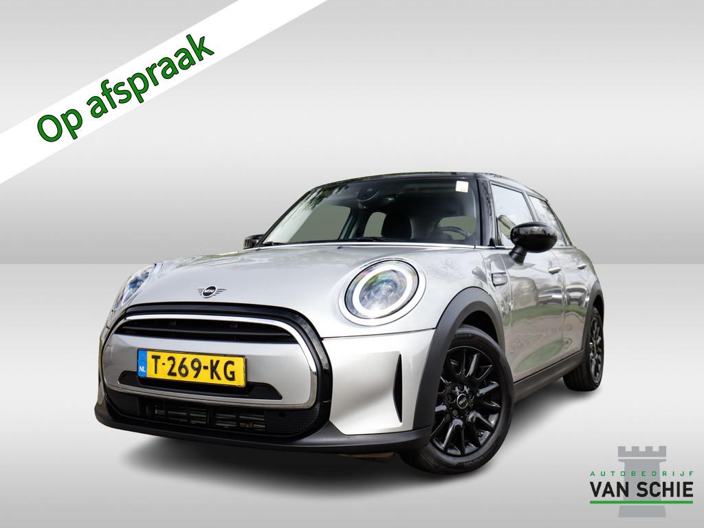 MINI Mini 1.5 Cooper Camden Edition 1e-Eig. & Dealer-Onderh, 12 maanden, 136 pk, Gebruikt, Leder en Stof