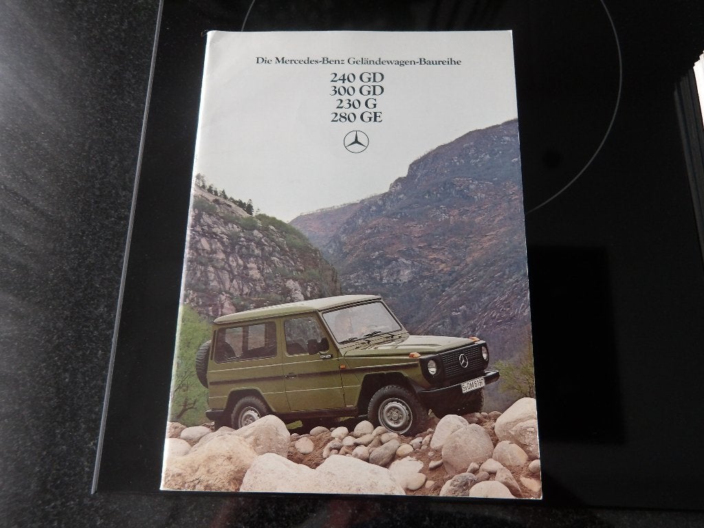 Mercedes G-Klasse Brochure (240 GD, 300 GD, 230 G, 280 GE), Ophalen of Verzenden
