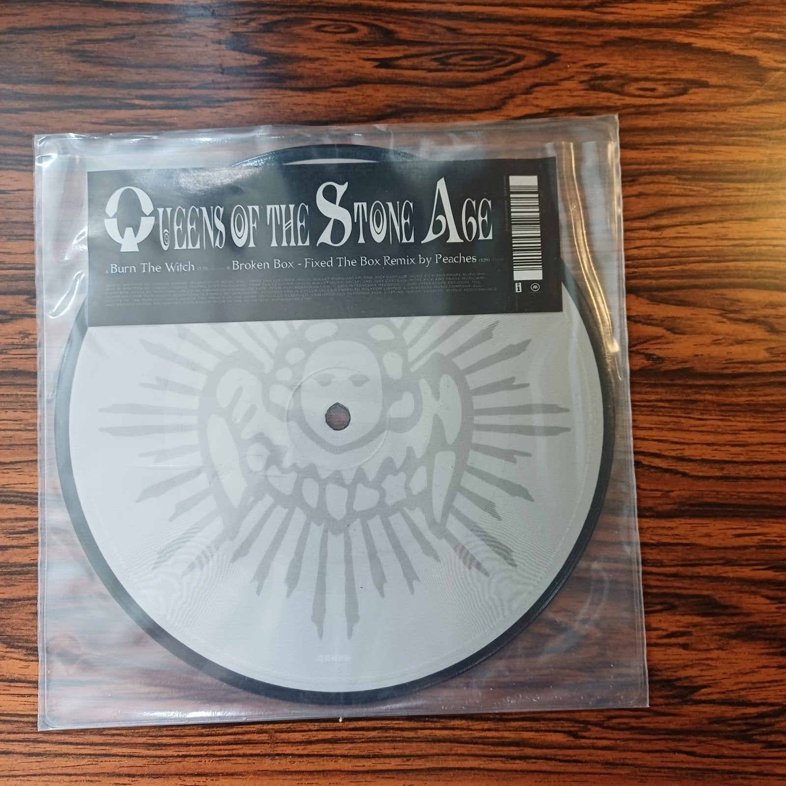 Queens of the Stone Age - Burn The Witch Picture Disc, Picture disc, Ophalen of Verzenden, Zo goed als nieuw, 10 inch