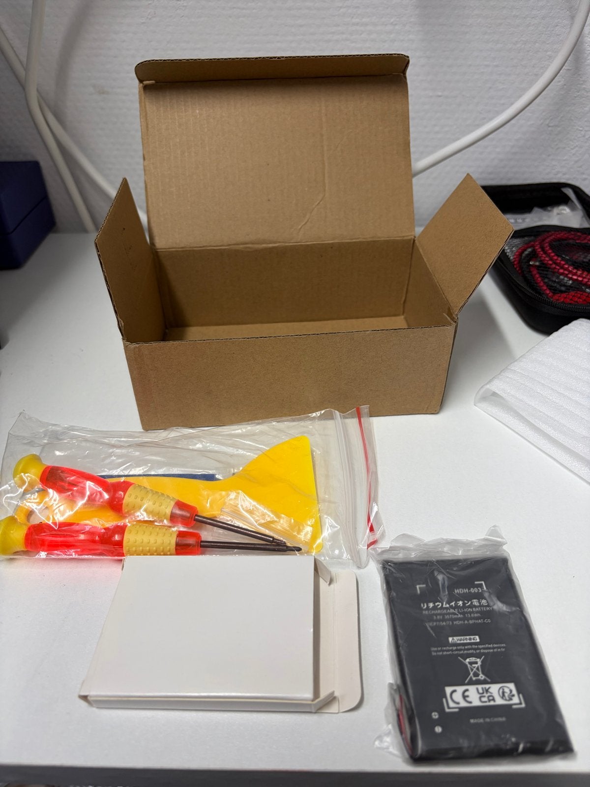Nieuwe batterij voor Nintendo Switch Lite + gereedschap, Spelcomputers en Games, Overige kleuren, Geen, Nieuw, Ophalen of Verzenden