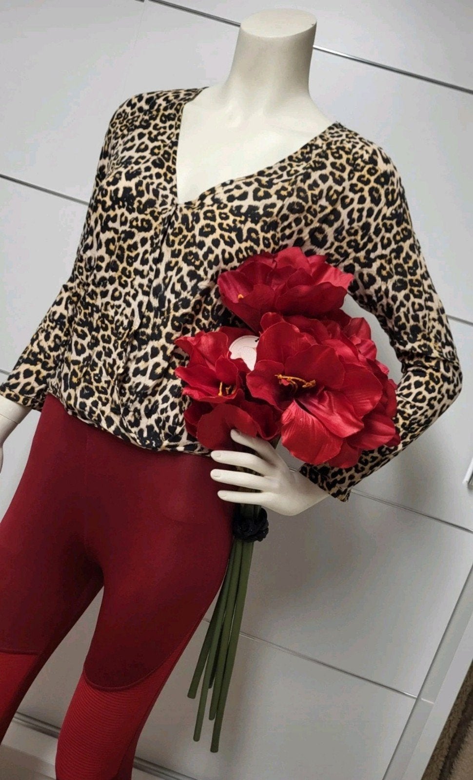 tijger truitje blouse  model achtig, Bershka, Ophalen of Verzenden, Zo goed als nieuw