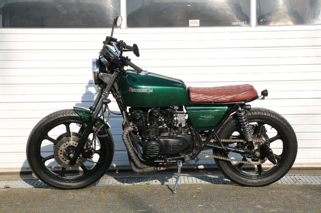*Uniek* Kawasaki Z550 1981| British Racing Green custom, Sportuitlaat, 4 cilinders, Bedrijf, Meer dan 35 kW