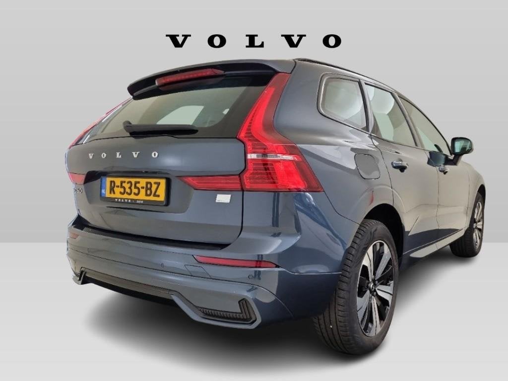 Volvo XC60 T6 Plug-in hybrid AWD Plus Dark | Google | Long R, Auto's, Stof, Gebruikt, Euro 6, 4 cilinders