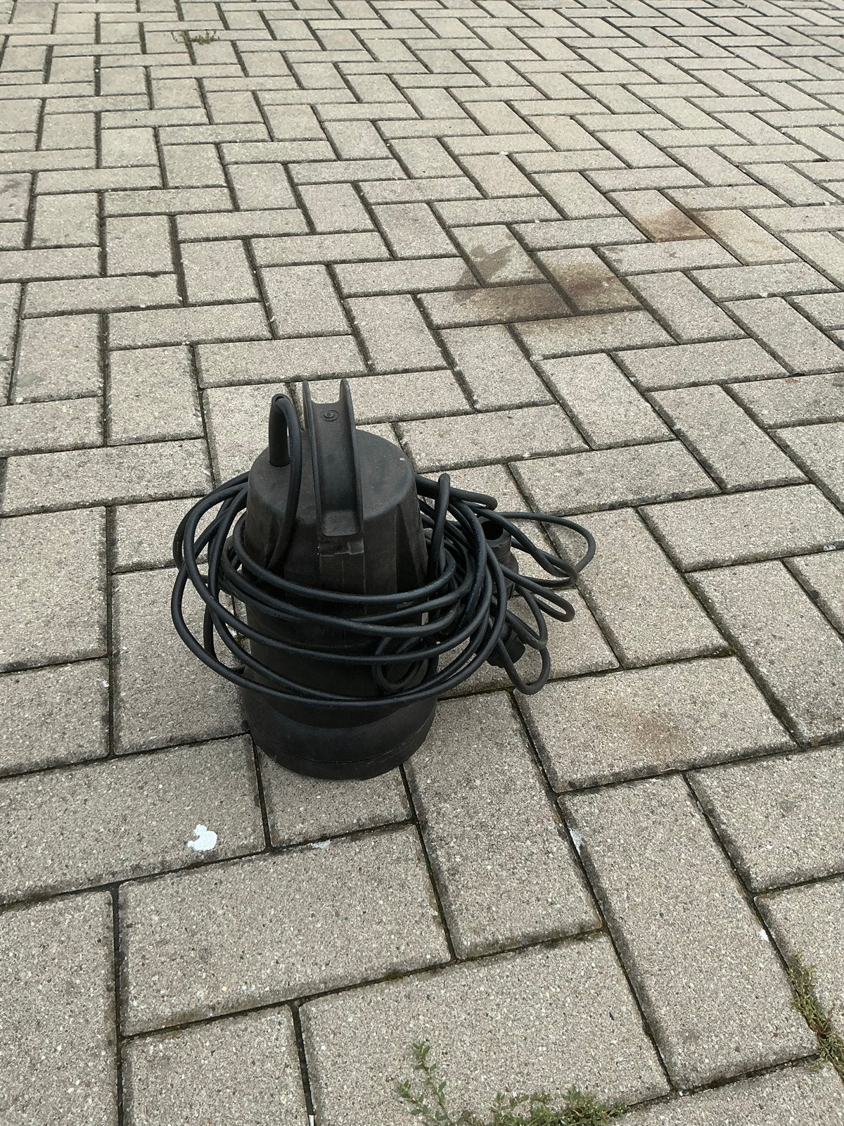 Dompelpomp met lange kabel, Tuin en Terras, Ophalen of Verzenden, Gebruikt, Elektrisch, Dompelpomp