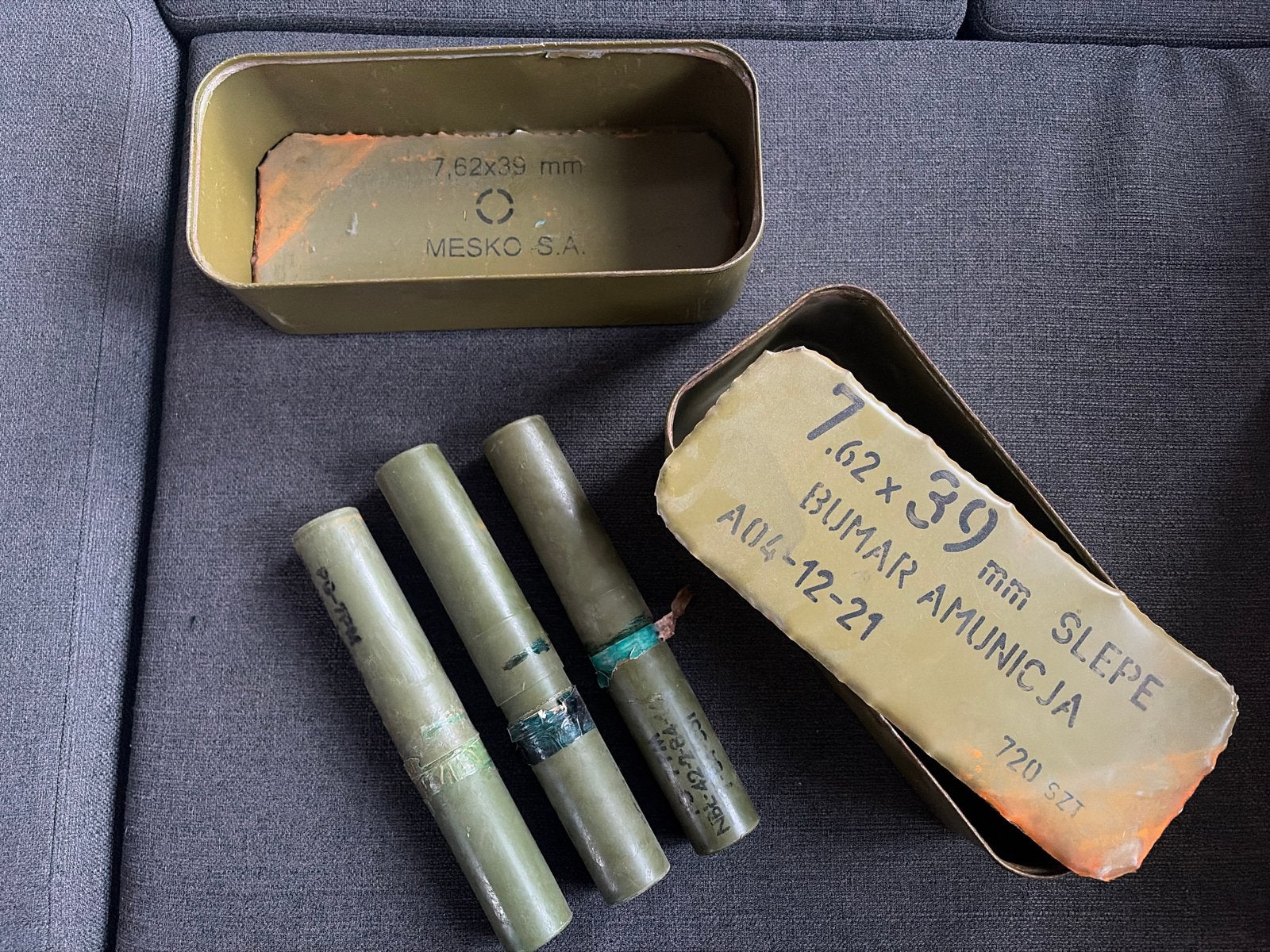 Militaire verzamelobjecten: Munitieblik & RPG-7 kokers, Verzamelen, Ophalen of Verzenden, Overige soorten, Overige gebieden, Hulzen of Bodemvondsten