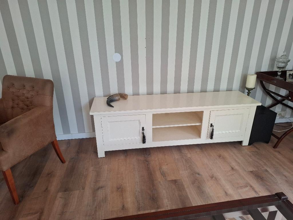 Tv meubel, Huis en Inrichting, Kasten | Televisiemeubels, Ophalen, Minder dan 50 cm, 100 tot 150 cm, Zo goed als nieuw